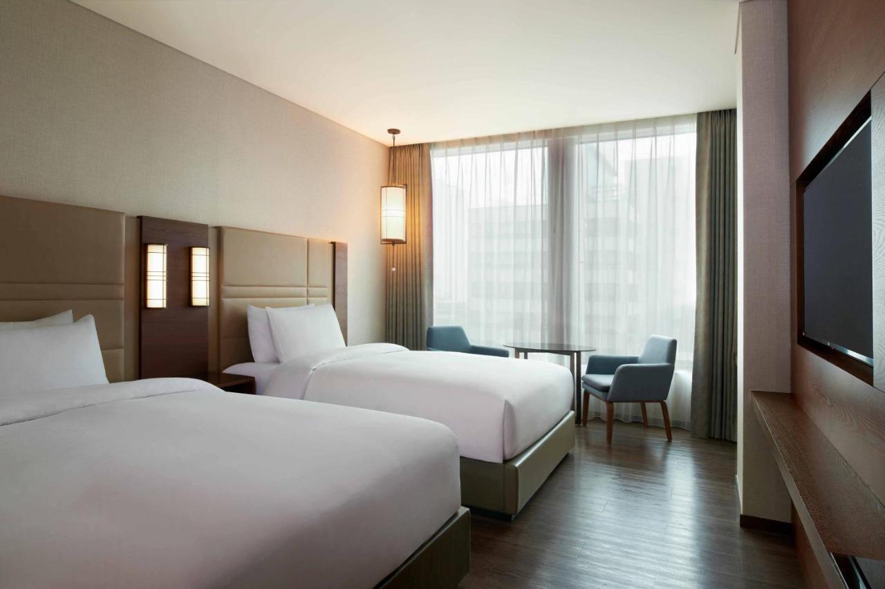 Hotel Courtyard By Marriott Seoul Namdaemun Exterior foto